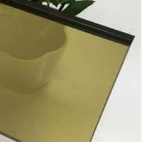 شیشه لمینت دو لایه 4+4 میل سکوریت طلایی